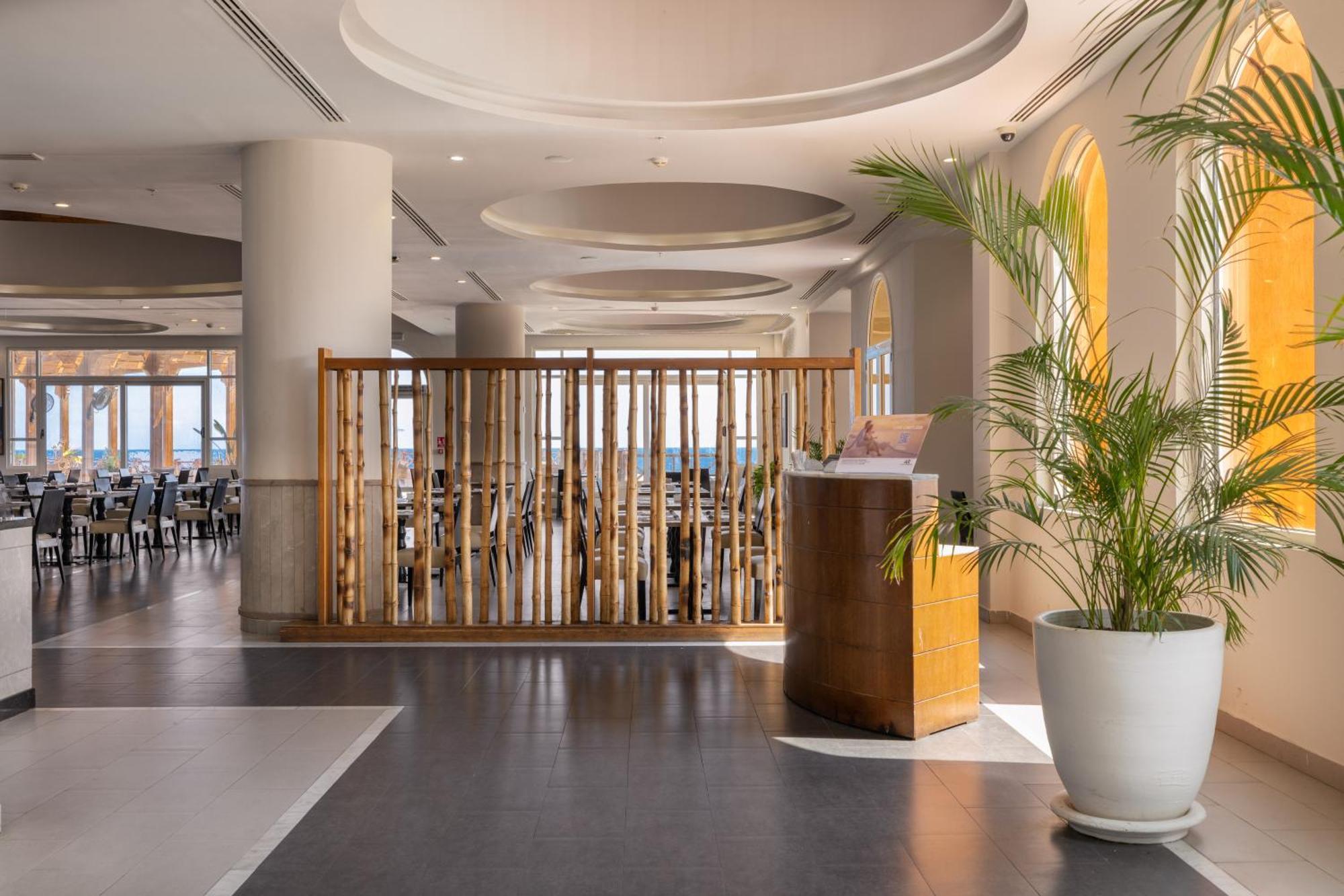 Novotel Marsa Alam Beach Resort El Qoseir Exterior photo